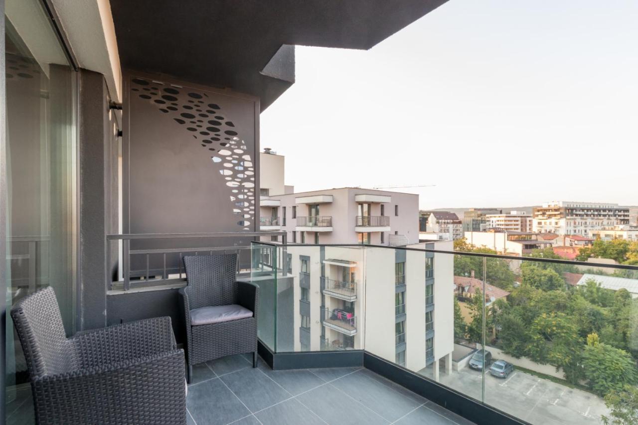 Modern Downtown Apartment Cluj-Napoca Luaran gambar
