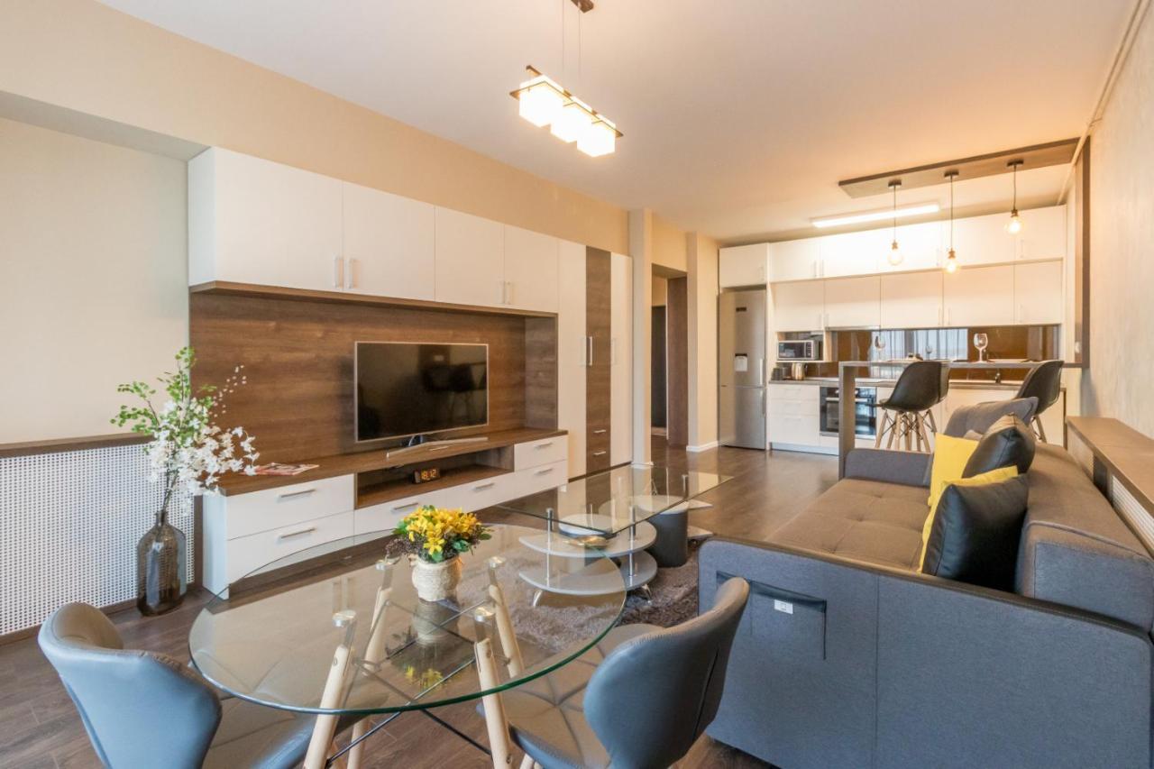 Modern Downtown Apartment Cluj-Napoca Luaran gambar